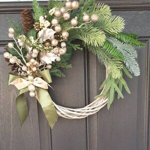 Christmas Holiday Handmade Gold Tan Wreath Home Office Decor Door Wall Hanger